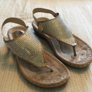 Cliffs by White Mountain